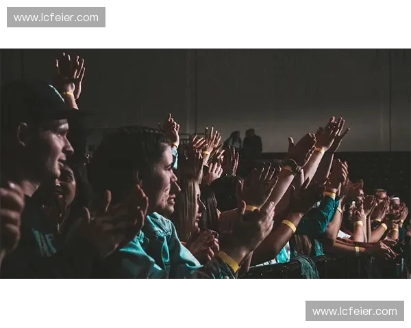 全面解析演讲者在多场景中提升控场能力的关键策略与实践方法