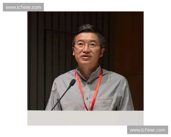 聚焦青年联赛发展：推动年轻球员成长与竞技水平提升的多维策略探讨